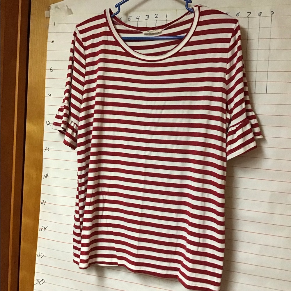 PROMESA - women's, large sz, striped, RUFFLES AT THE SLEEVE END, top red & white